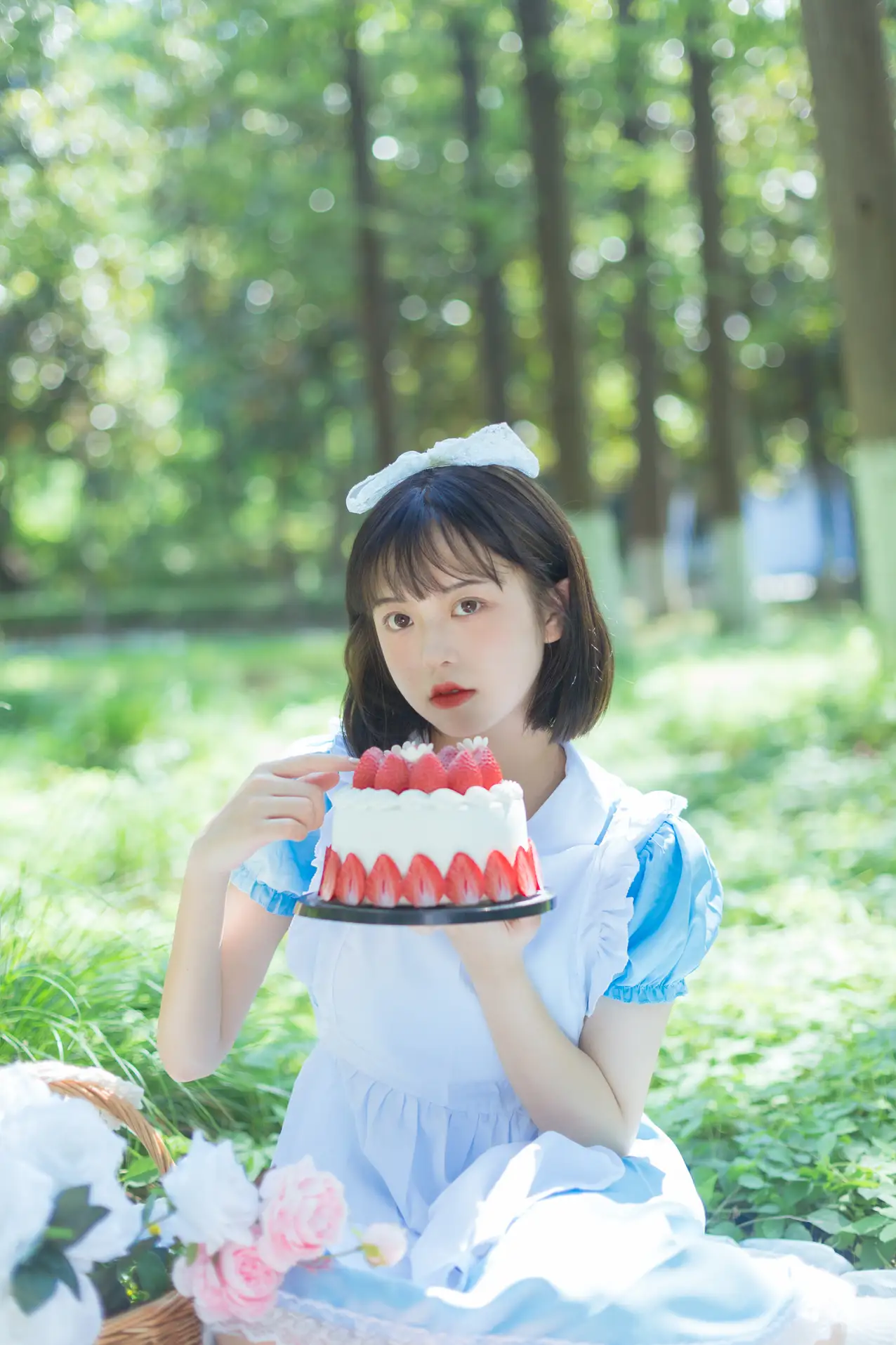 [YITUYU] 2022.08.05 Vol.1628 – Daisies and Strawberries Haji Twist#[32P]-17